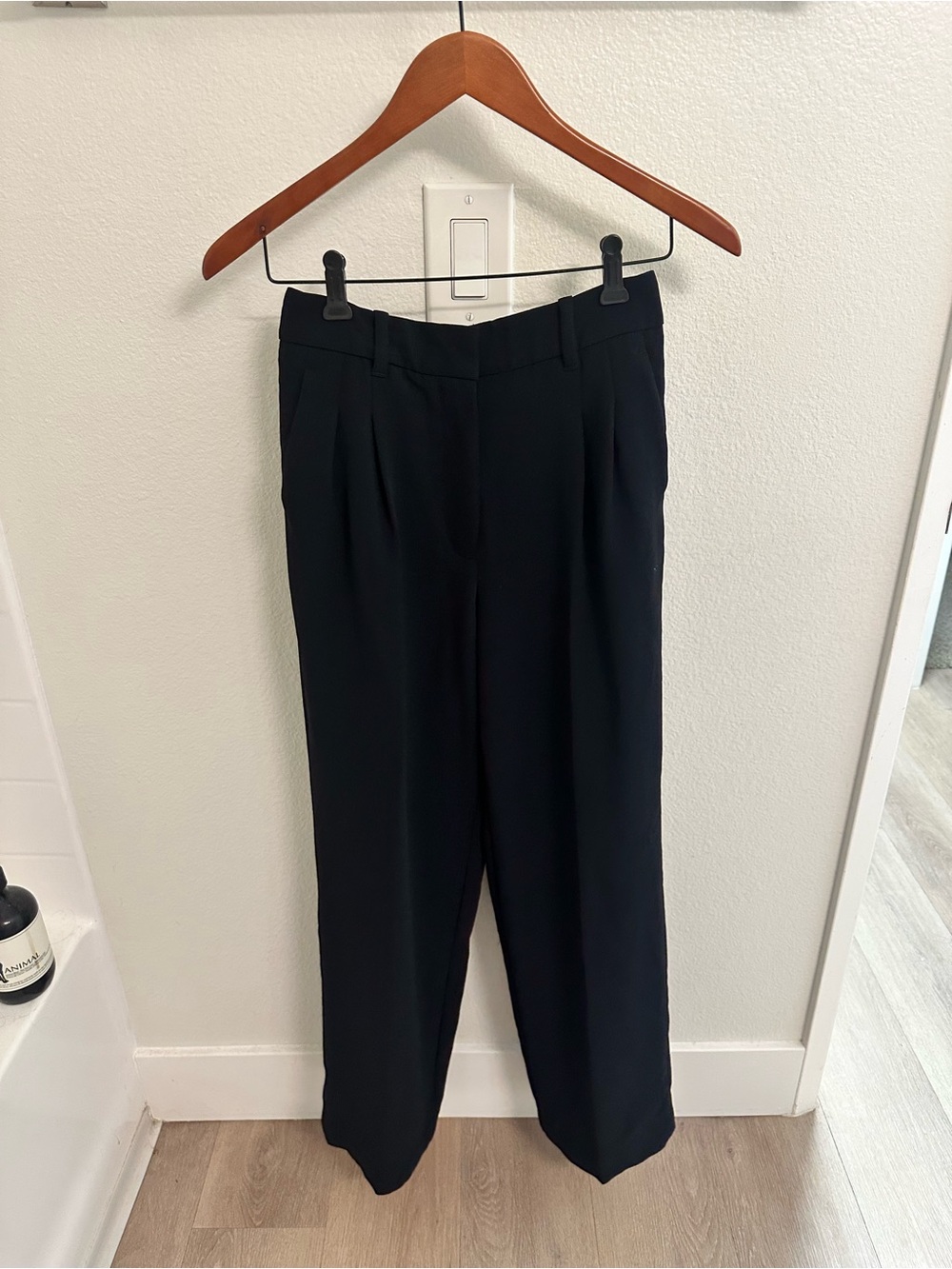 Wilfred Black effortless pant